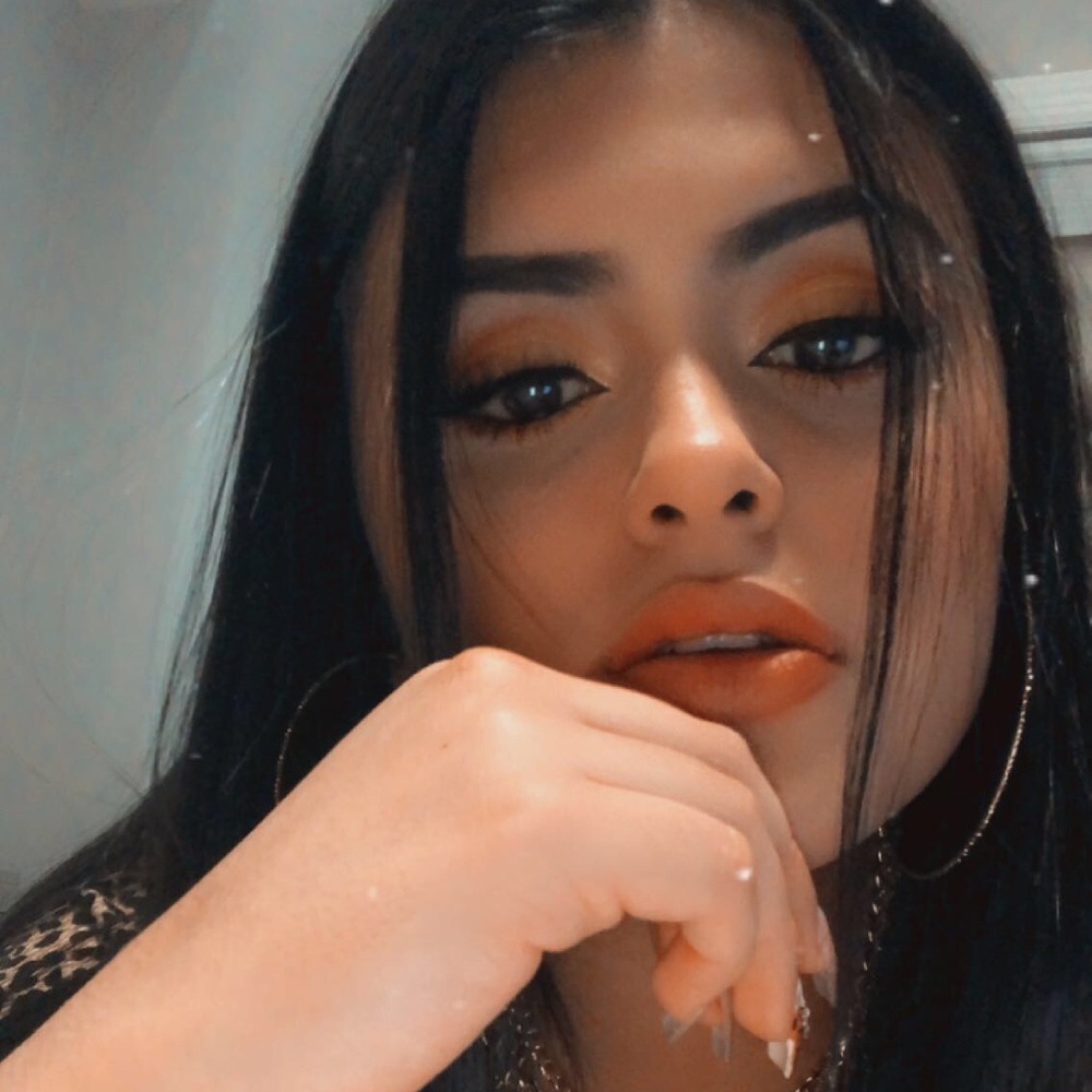 Meet your Posher, Kamila